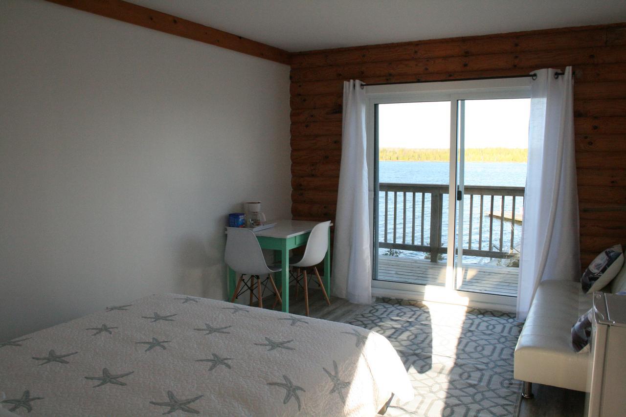 Tamarac Island Motel Stokes Bay Exterior photo
